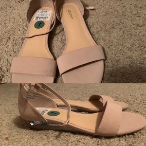 Baby pink 1 inch scandals.